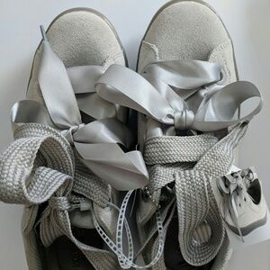 Women's Skecher Street Sneakers size 7.5